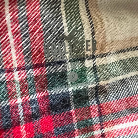 Hollister Plaid Flannel Pajama Set - Picture 2 of 10